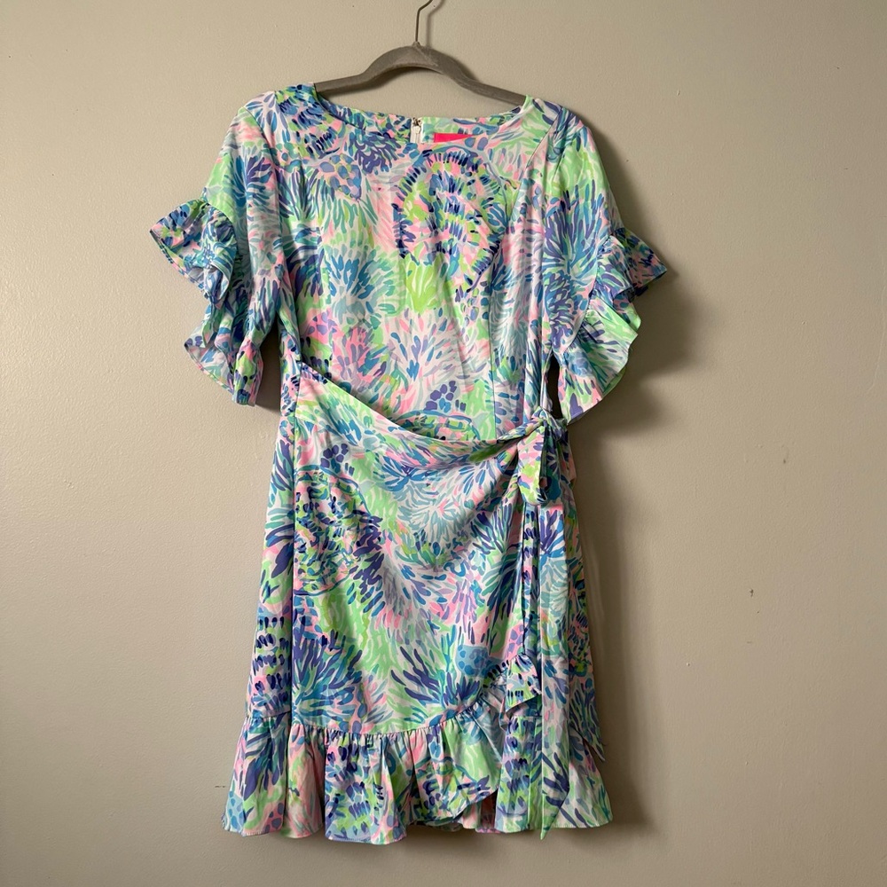 Lilly Pulitzer Darlah Print Ruffle Faux Wrap Dress in Shell of a Party - Picture 1 of 6